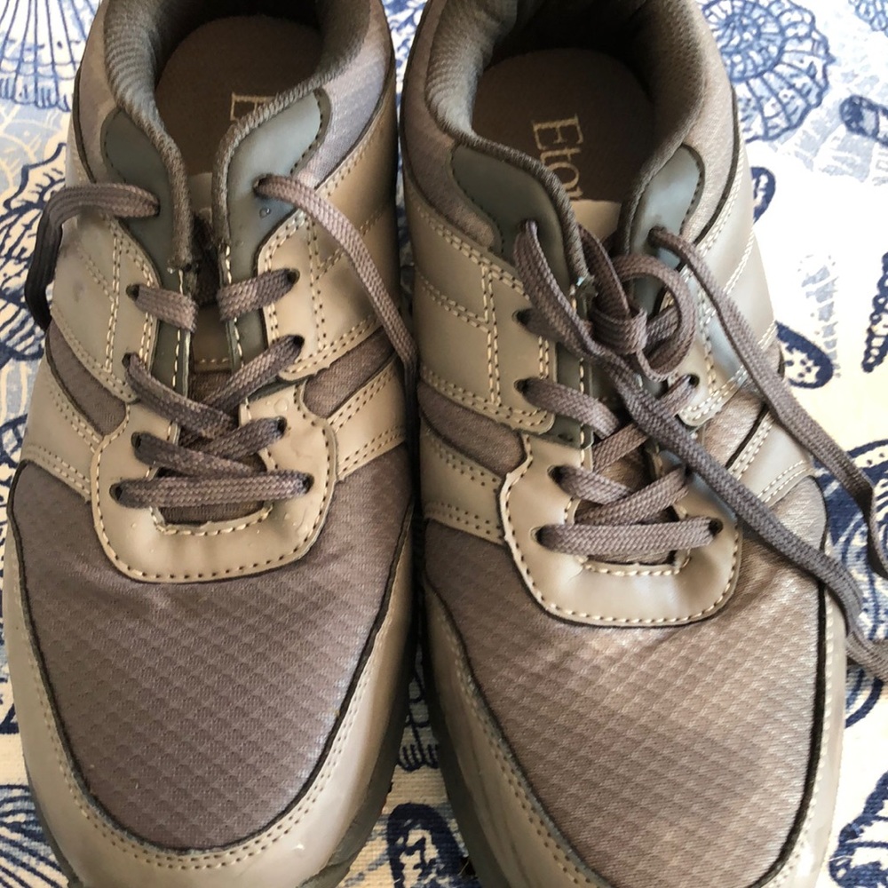 Men’s Size 8 Etonic Golf Shoes Gray